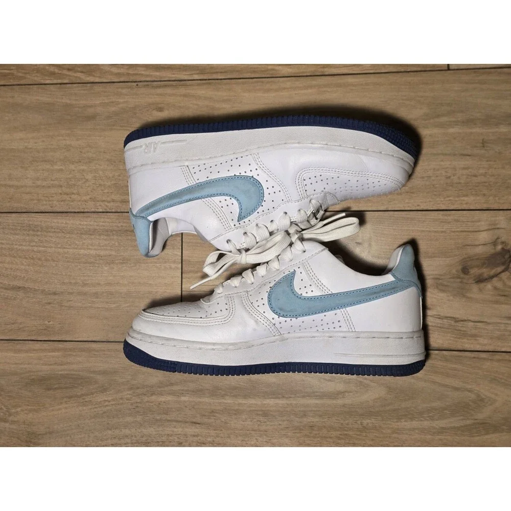Nike men size